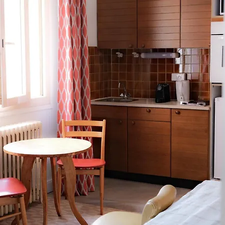 מלון דירות Le Beau Rivage בנדול