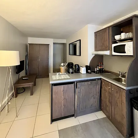 Le Beau Rivage Bandol