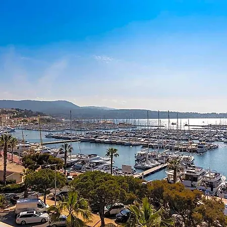 Le Beau Rivage 아파트호텔 방돌